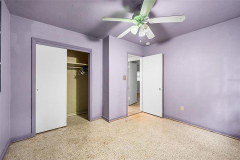 House in Gainesville, Florida 4 bedrooms, 200.67 sq.m. № 2403666 - photo 23