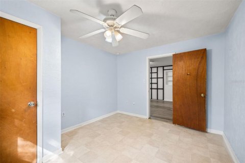 House in Gainesville, Florida 4 bedrooms, 200.67 sq.m. № 2403666 - photo 19