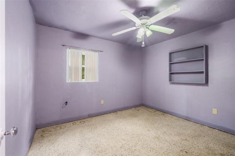 House in Gainesville, Florida 4 bedrooms, 200.67 sq.m. № 2403666 - photo 22