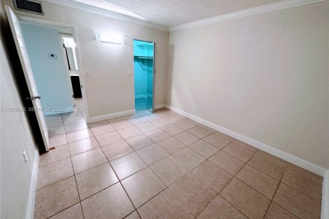 Copropriété à louer à Pinecrest, Floride: 1 chambre, 53.33 m2 № 1987420 - photo 6