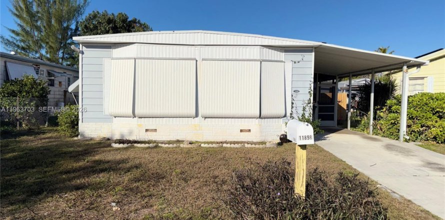 Apartment in Boca Raton, Florida 2 bedrooms, 93.65 sq.m. № 2026094