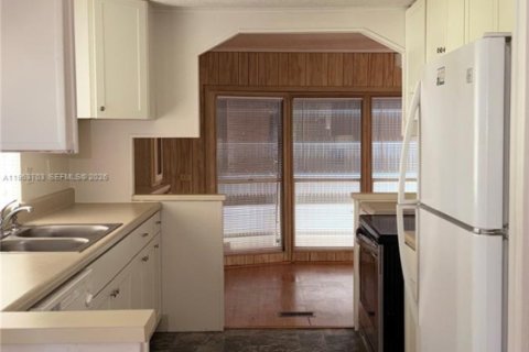 Apartment in Boca Raton, Florida 2 bedrooms, 93.65 sq.m. № 2026094 - photo 13