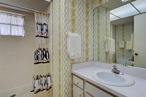 House in Englewood, Florida 2 bedrooms, 112.78 sq.m. № 1527010 - photo 21