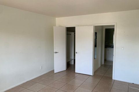 Condo in Fort Lauderdale, Florida, 1 bedroom  № 2182903 - photo 9