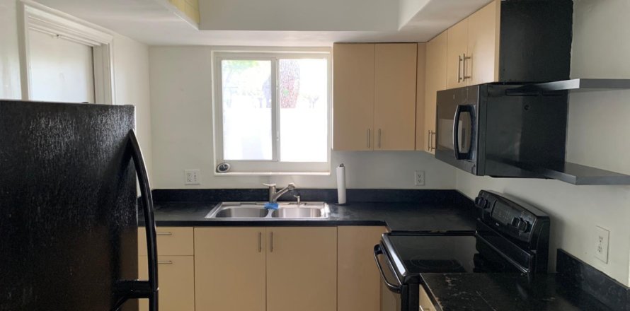 Condo in Fort Lauderdale, Florida, 1 bedroom  № 2182903