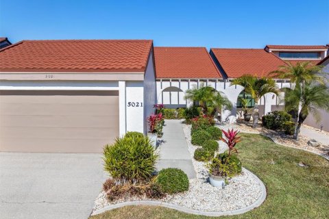 Casa en venta en Punta Gorda, Florida, 3 dormitorios, 170.48 m2 № 2424345 - foto 3