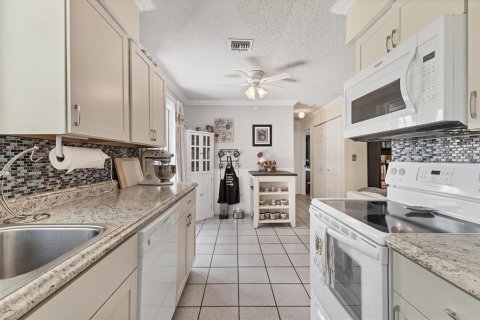 Casa en venta en Port Charlotte, Florida, 2 dormitorios, 86.96 m2 № 1901258 - foto 10