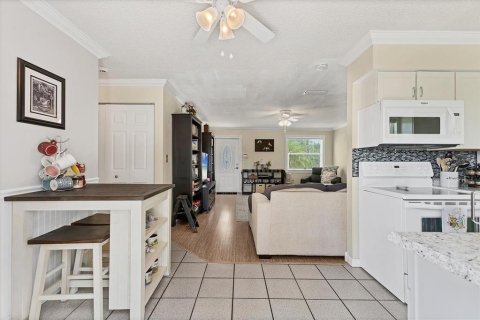 Casa en venta en Port Charlotte, Florida, 2 dormitorios, 86.96 m2 № 1901258 - foto 12