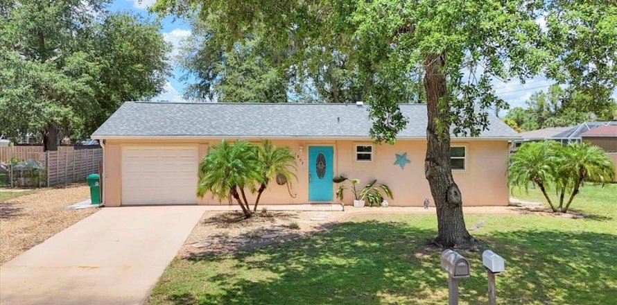Casa en Port Charlotte, Florida 2 dormitorios, 86.96 m2 № 1901258