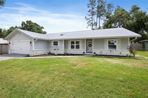 Casa en venta en Belleview, Florida, 4 dormitorios, 174.75 m2 № 1510040 - foto 2
