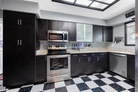 Casa en venta en Belleview, Florida, 4 dormitorios, 174.75 m2 № 1510040 - foto 19