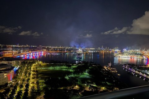 Купить кондоминиум в Майами, Флорида 3 спальни, 199.28м2, № 1994430 - фото 26