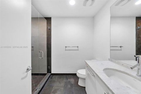 Купить кондоминиум в Майами, Флорида 3 спальни, 199.28м2, № 1994430 - фото 14