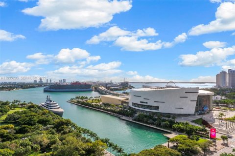 Купить кондоминиум в Майами, Флорида 3 спальни, 199.28м2, № 1994430 - фото 22