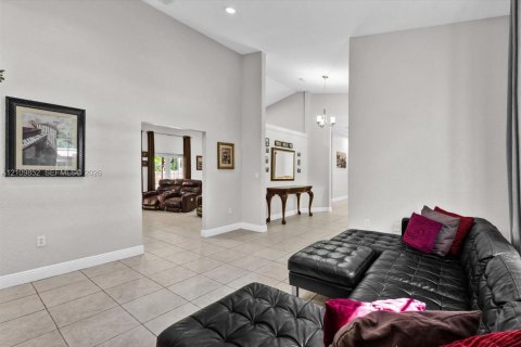 Villa ou maison à vendre à Miami, Floride: 4 chambres, 251.95 m2 № 2431331 - photo 7