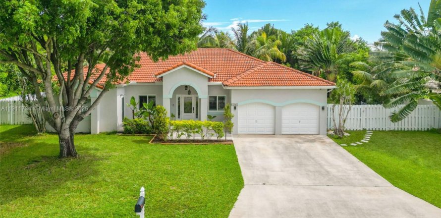 Villa ou maison à Miami, Floride 4 chambres, 194.35 m2 № 1968686