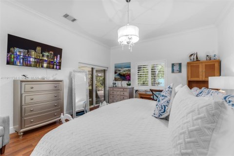 Villa ou maison à vendre à Miami, Floride: 4 chambres, 194.35 m2 № 1968686 - photo 20