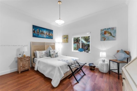 Villa ou maison à vendre à Miami, Floride: 4 chambres, 194.35 m2 № 1968686 - photo 14