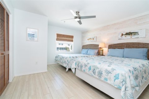 Townhouse in Placida, Florida 2 bedrooms, 124.86 sq.m. № 1614879 - photo 20