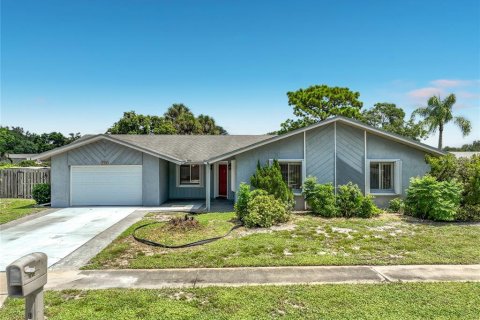 Villa ou maison à Melbourne, Floride 3 chambres, 163.51 m2 № 2339771