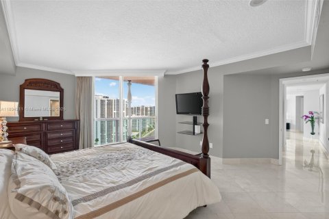 Copropriété à vendre à Aventura, Floride: 2 chambres, 149.57 m2 № 2014821 - photo 25