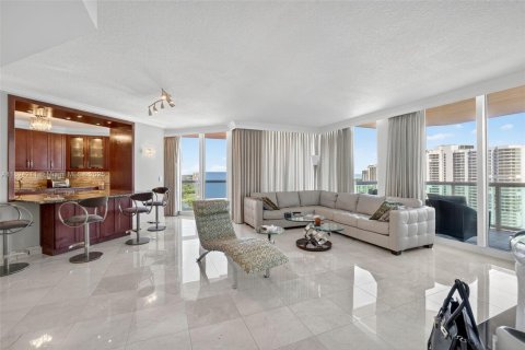 Copropriété à vendre à Aventura, Floride: 2 chambres, 149.57 m2 № 2014821 - photo 11