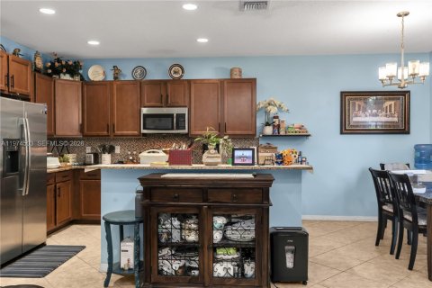 Townhouse in West Palm Beach, Florida 3 bedrooms, 167.78 sq.m. № 2040200 - photo 18