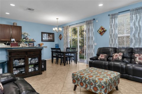 Townhouse in West Palm Beach, Florida 3 bedrooms, 167.78 sq.m. № 2040200 - photo 9