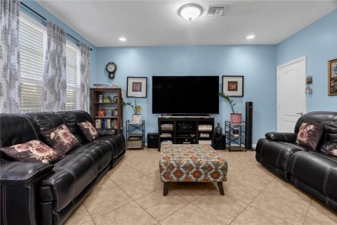 Townhouse in West Palm Beach, Florida 3 bedrooms, 167.78 sq.m. № 2040200 - photo 10
