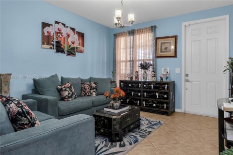 Townhouse in West Palm Beach, Florida 3 bedrooms, 167.78 sq.m. № 2040200 - photo 5