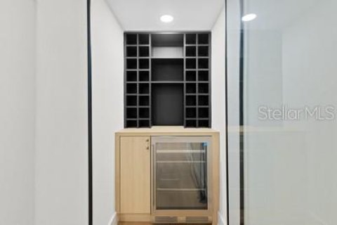 Casa en venta en Tampa, Florida, 5 dormitorios, 351.26 m2 № 1873873 - foto 28