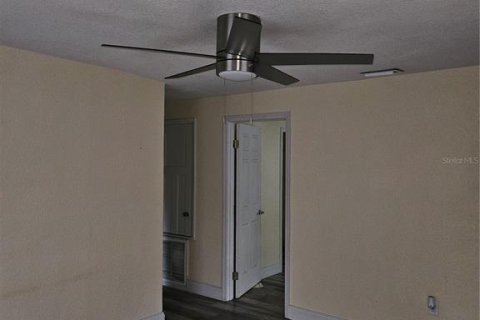 House in Sanford, Florida 2 bedrooms, 69.12 sq.m. № 1821461 - photo 10