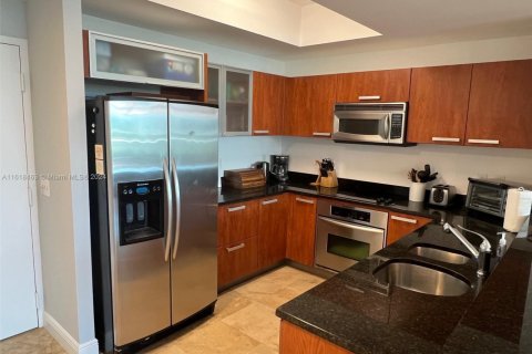 Condo in Aventura, Florida, 2 bedrooms  № 2184552 - photo 8
