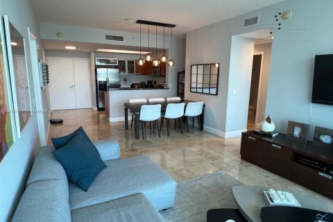 Condo in Aventura, Florida, 2 bedrooms  № 2184552 - photo 18
