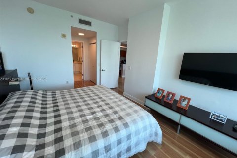 Condo in Aventura, Florida, 2 bedrooms  № 2184552 - photo 21