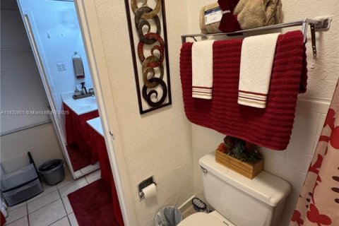 Condo in Davenport, Florida, 1 bedroom № 1980597 - photo 10