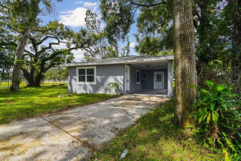House in Tampa, Florida 3 bedrooms, 114.64 sq.m. № 2123602 - photo 4