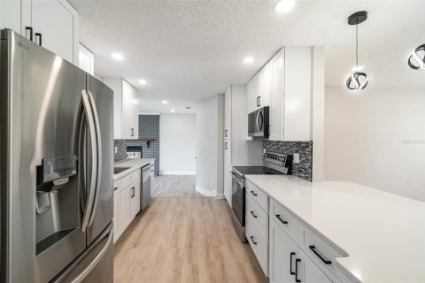 Купить виллу или дом в Делтона, Флорида 10 комнат, 168.25м2, № 1899686 - фото 3