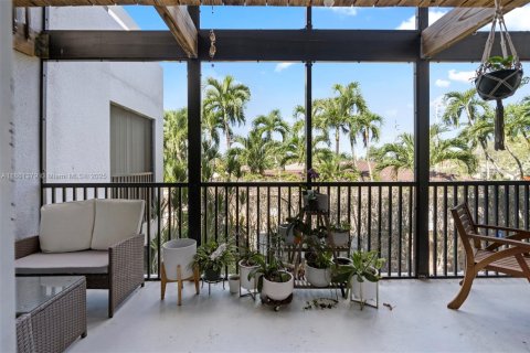 Condo in Pompano Beach, Florida, 2 bedrooms  № 1890213 - photo 16
