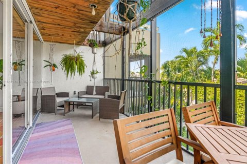 Condo in Pompano Beach, Florida, 2 bedrooms  № 1890213 - photo 7