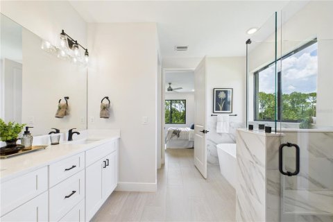 House in Palm Bay, Florida 4 bedrooms, 187.48 sq.m. № 1828379 - photo 23