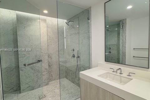 Condo in Bal Harbour, Florida, 3 bedrooms  № 2026660 - photo 8