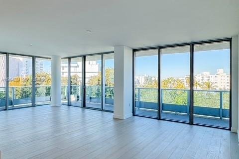 Condo in Bal Harbour, Florida, 3 bedrooms  № 2026660 - photo 3