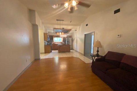 Adosado en venta en Port Orange, Florida, 2 dormitorios, 122.17 m2 № 1873138 - foto 4