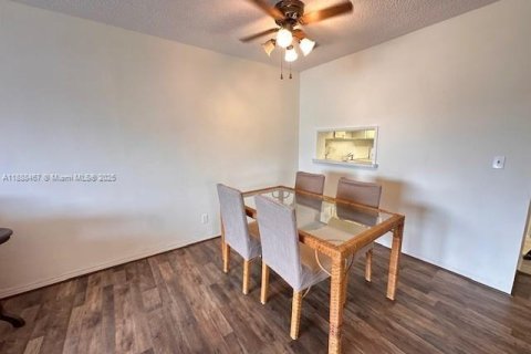 Купить кондоминиум в Холливуд, Флорида 1 спальня, 72м2, № 2015759 - фото 19