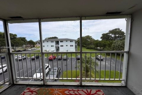 Купить кондоминиум в Холливуд, Флорида 1 спальня, 72м2, № 2015759 - фото 23