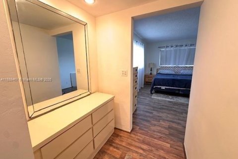 Купить кондоминиум в Холливуд, Флорида 1 спальня, 72м2, № 2015759 - фото 12