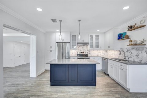 Casa en alquiler en Saint Petersburg, Florida, 2 dormitorios, 113.81 m2 № 1776660 - foto 6