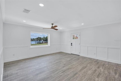 Casa en alquiler en Saint Petersburg, Florida, 2 dormitorios, 113.81 m2 № 1776660 - foto 7