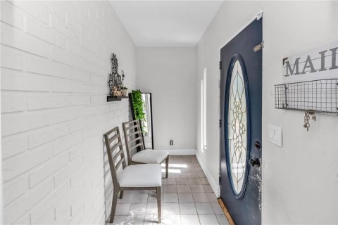 Villa ou maison à vendre à Deltona, Floride: 3 chambres, 179.39 m2 № 2139846 - photo 3